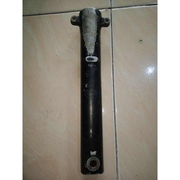 Tabung Bottom Shock Depan Kiri Honda Megapro Primus Megapro hiu old Tiger lama ori
