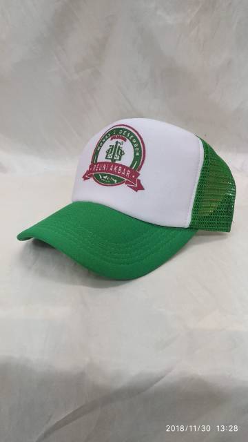 Topi reuni akbar