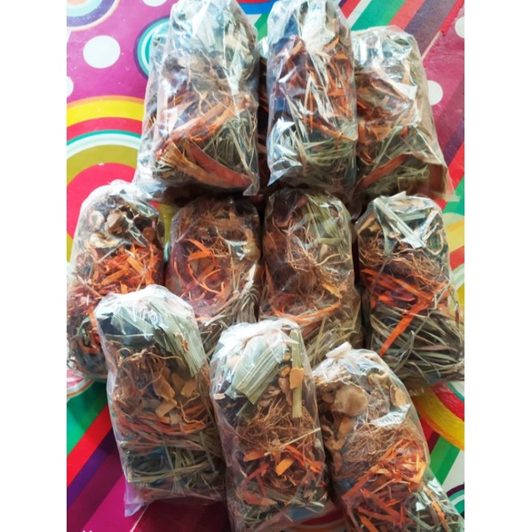 Timungan betimung daun berkhasiat khas Kalimantan