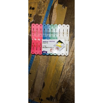 Isi 20 pcs jepitan jemuran plastik warna