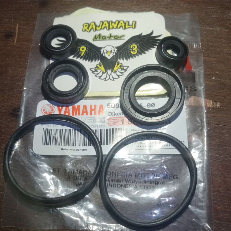 KDM_24 SEAL KOMPLIT VEGA ZR SEAL SATU SET VEGA ZR YAMAHA -5D9-E7465-00