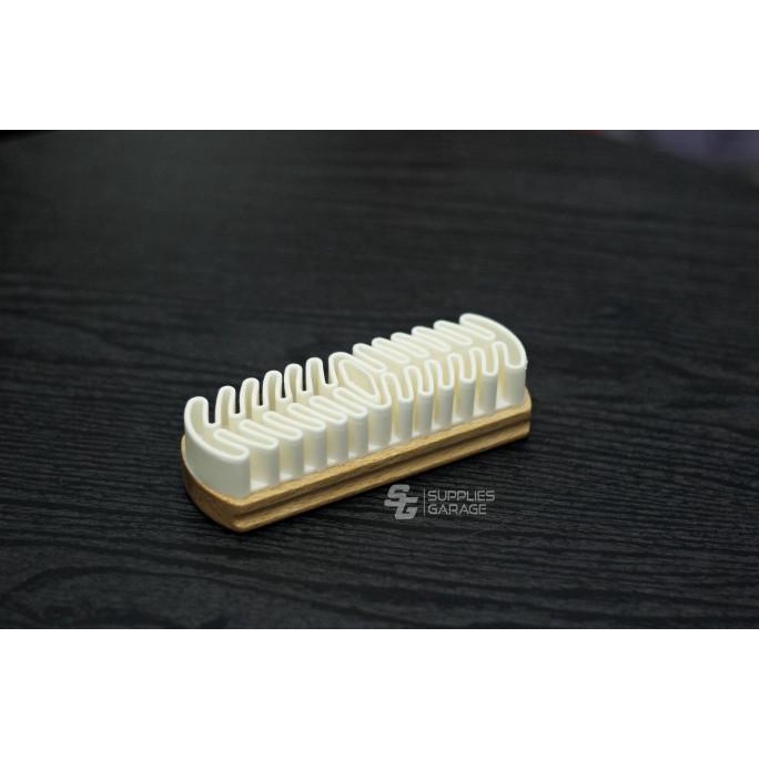 

[[COD]] Suede Brush TERJAMIN Kode 1123