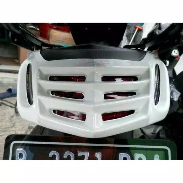 COVER LAMPU STOP NMAX - Nmax lama