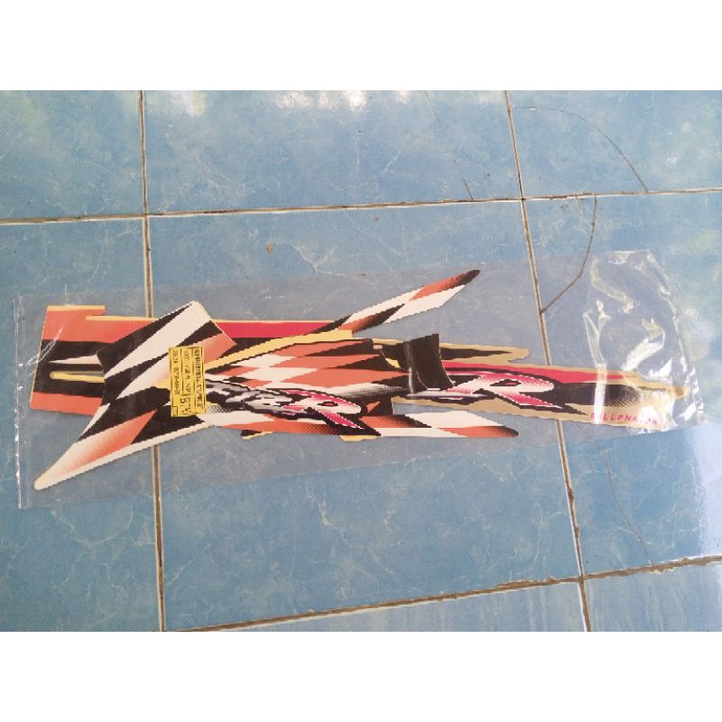 striping stiker yamaha f1zr milenium oranye silver