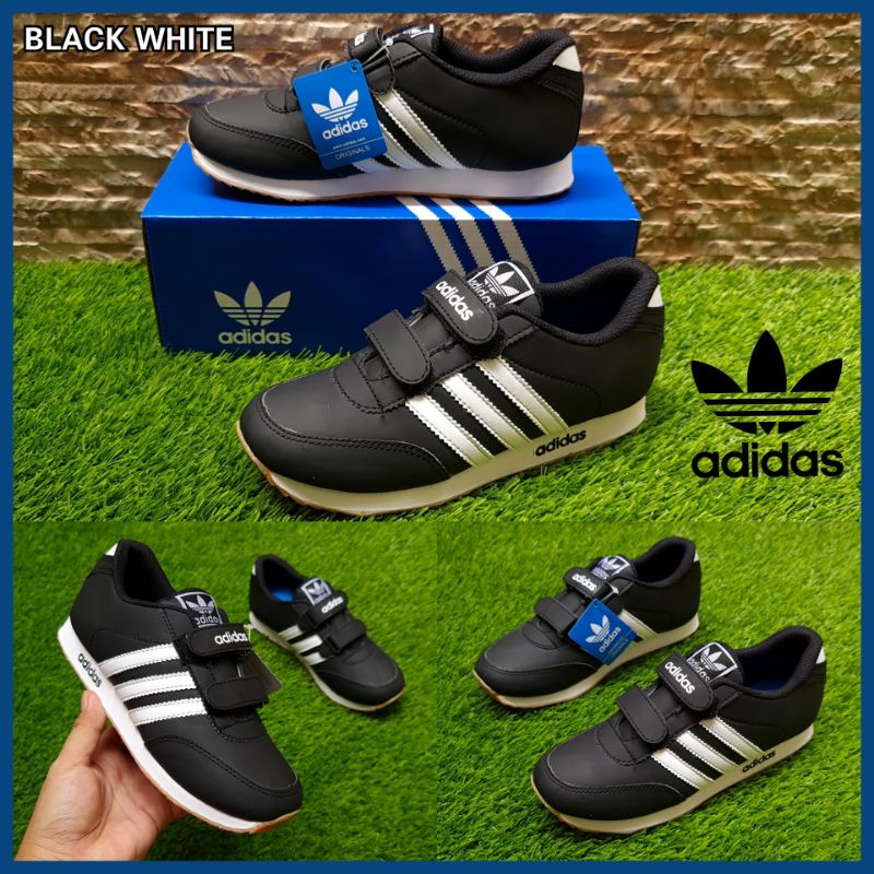 SEPATU SEKOLAH ANAK ADIDAS KIDS SIZE 32 - 38 / SEPATU SNEAKERS OLAHRAGA ANAK PAUD TK SD JUNIOR USIA 5 - 11 TAHUN / SEPATU ANAK BALITA PROMO