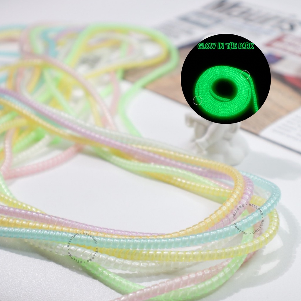 Pelindung Kabel Penglilit Kabel Spiral Glow In The Dark Charger Hp Cord Protector Transparan Bisa Menyala