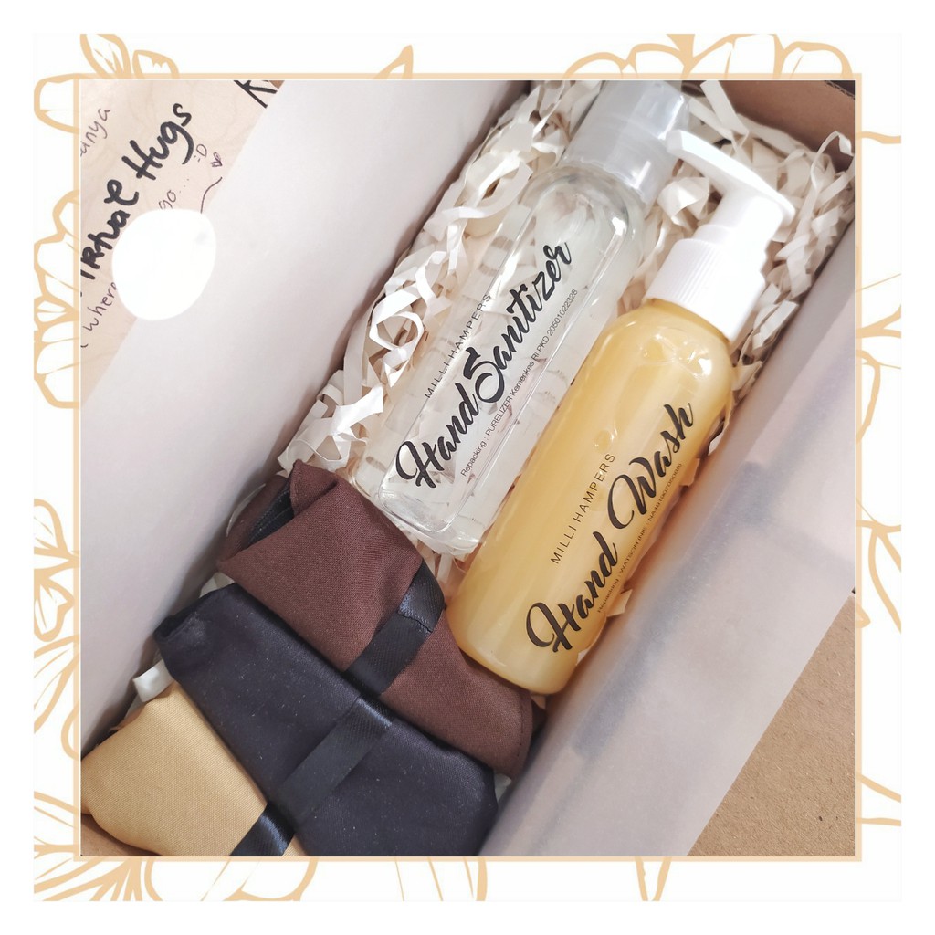 

Hampers Cantik Paket Sanitizer