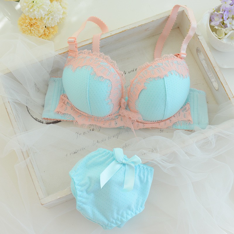 FREE ONGKIR - Lingerie Sexy - Bra Set Hijau Muda List Cream Braset BH CD Celana Seksi