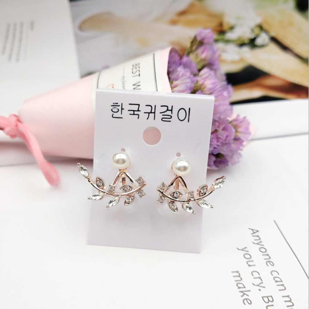 Anting Klip On Wanita Desain Daun Geometri Hias Mutiara + Berlian Imitasi Warna Gold / Silver