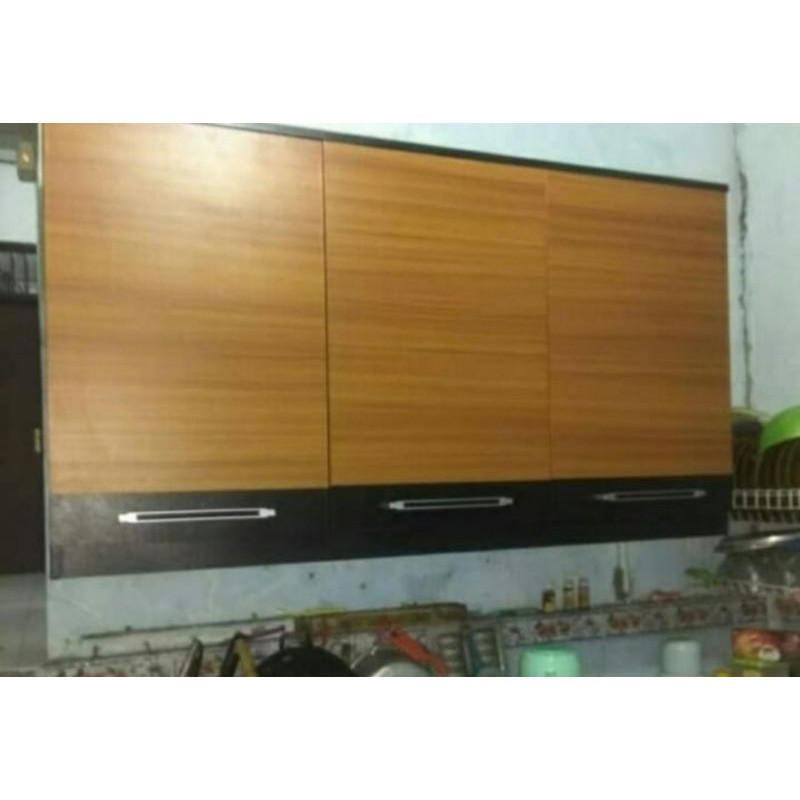 RAK PIRING LEMARI GANTUNG DAPUR ATAS 3 PINTU