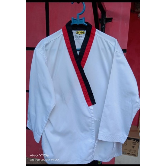 preloved set dobox poomsae taekwondo wanita ukuran ss