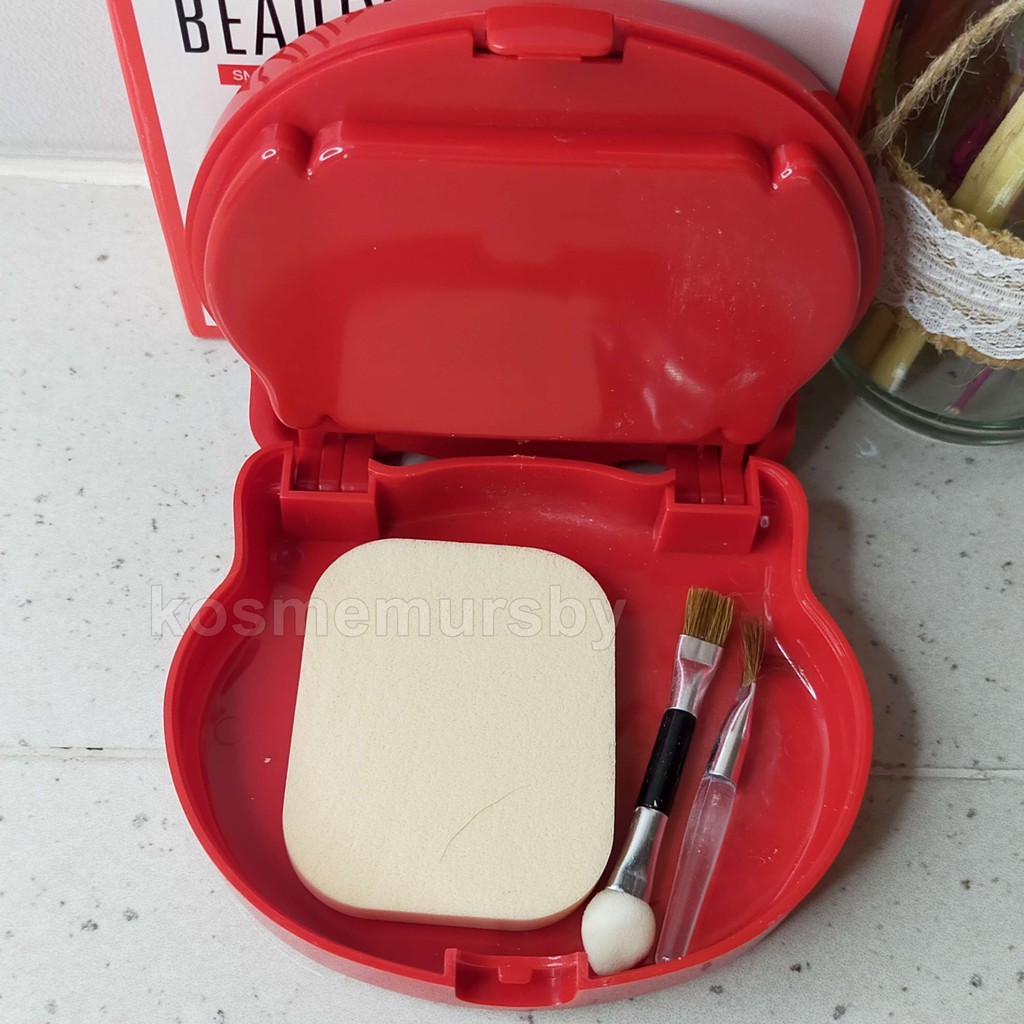 beauty kit by peach cosmetics smart portable design