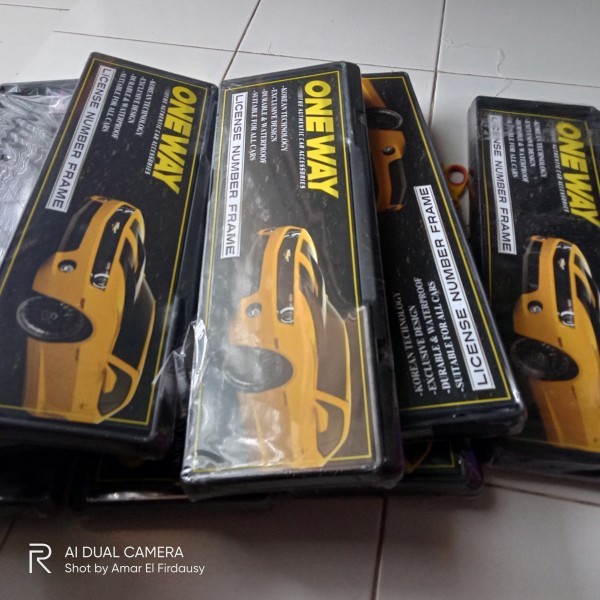 Frame Plat Nomor / Tempat Dudukan Plat Mobil / Cover Plat Nomor 2 PCS