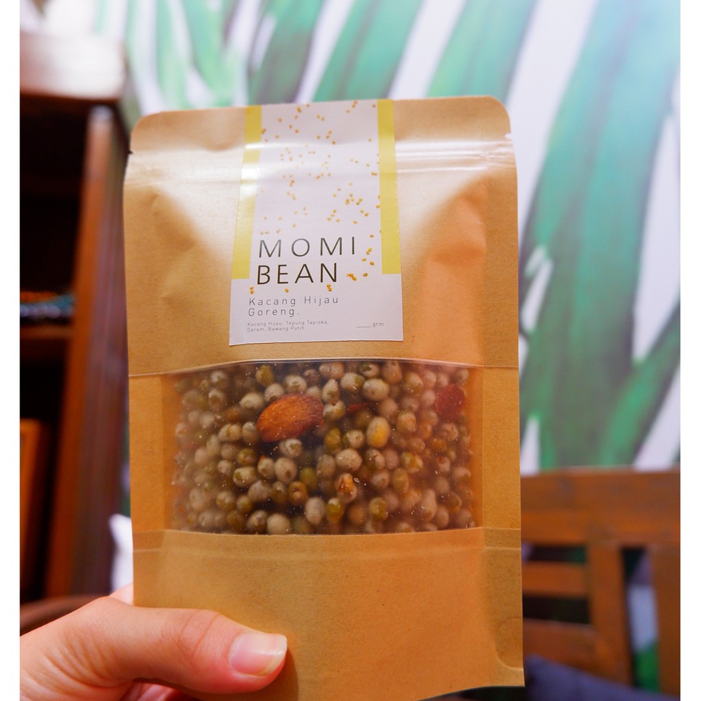 

Momi Bean (Kacang Hijau Goreng)