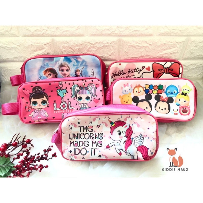 

Kotak Pensil Anak Cewek Cowok Motif Lucu