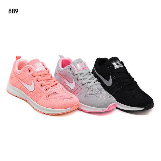 nike woman sport