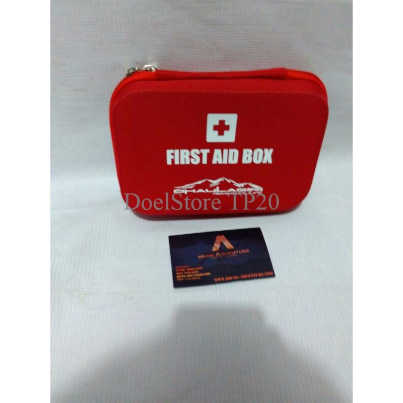 

KOTAK P3K MURAH!!!! PM8C