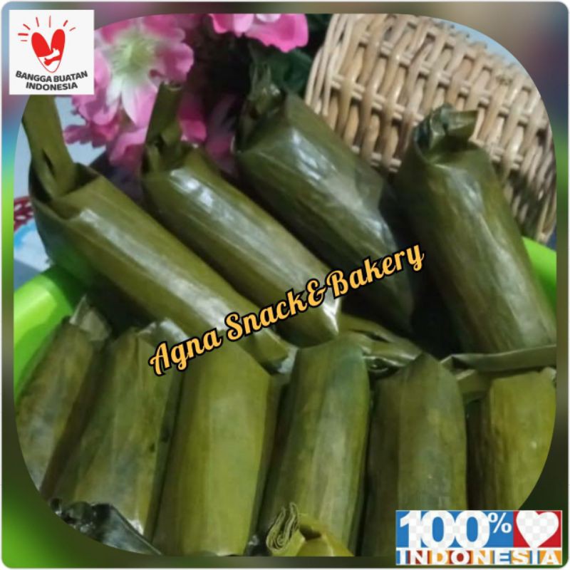 

Lontong / Arem-arem isi khas Wonogiri