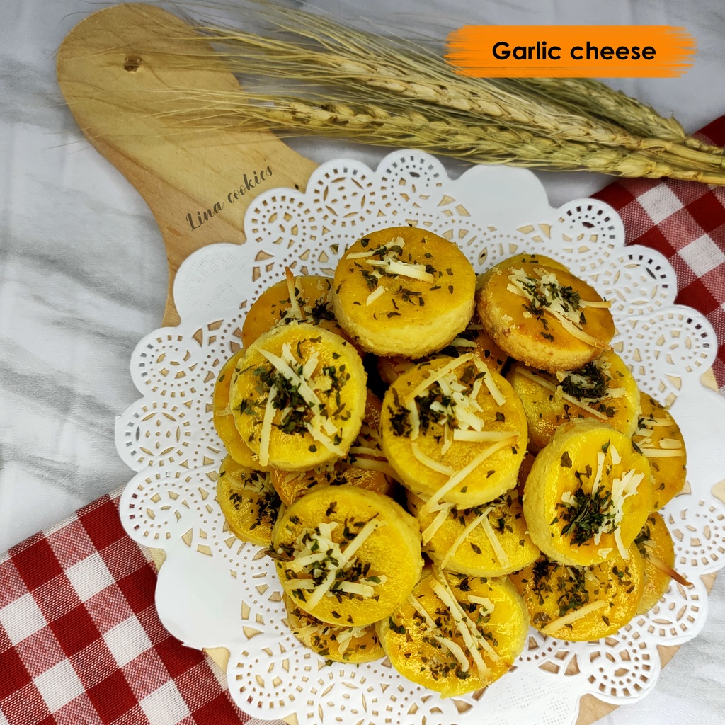 

GARLIC CHEESE COOKIES / KUE KERING / ASIN GURIH KEJU