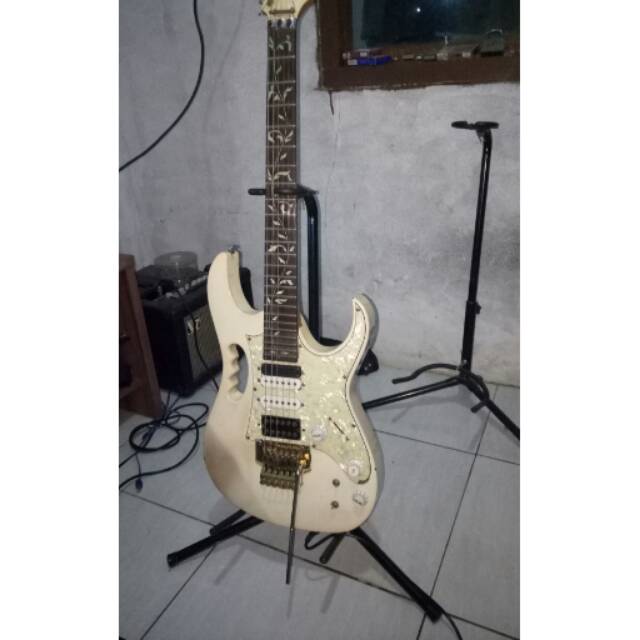 Ibanez jem