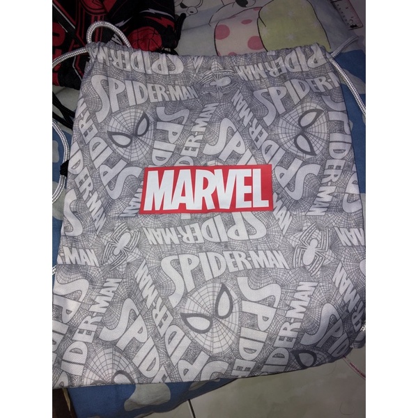 Preloved String Bag Tas Serut Miniso x Marvel White