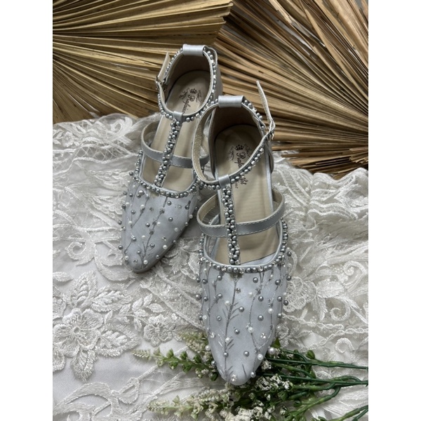 sepatu wanita wedding model Rosika silver tinggi 7cm lancip