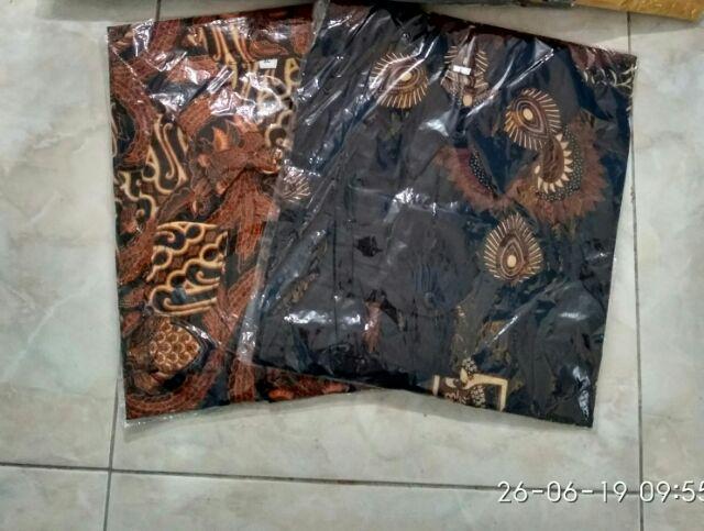 Kemeja Batik Pria Modern