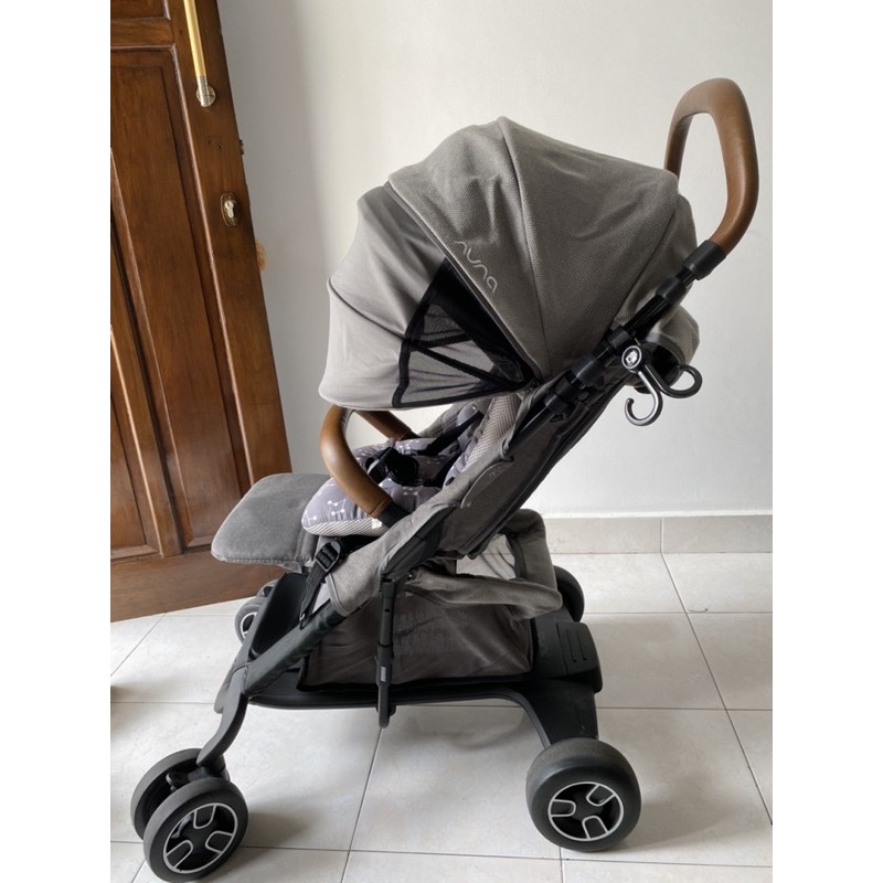 Preloved Nuna Pepp Next Stroller Seri Oxford Shopee Indonesia