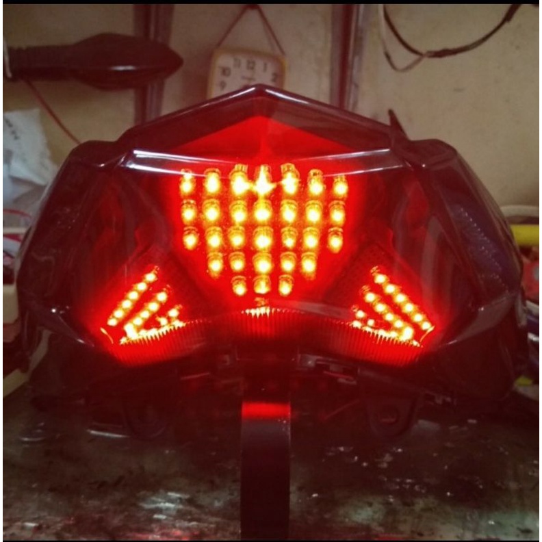 Jual Stoplamp Vario LED Old 125 150 Running 8 Mode Otomatis Sein