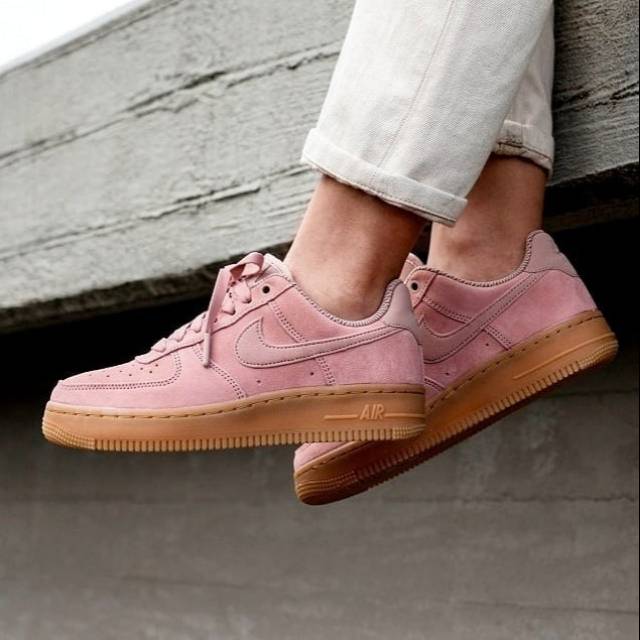 air force 1 pink gum sole