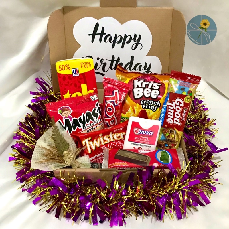 

HAMPERS SNACK HADIAH KADO WISUDA ULANG TAHUN SNACK