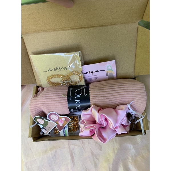 

GIFTBOX