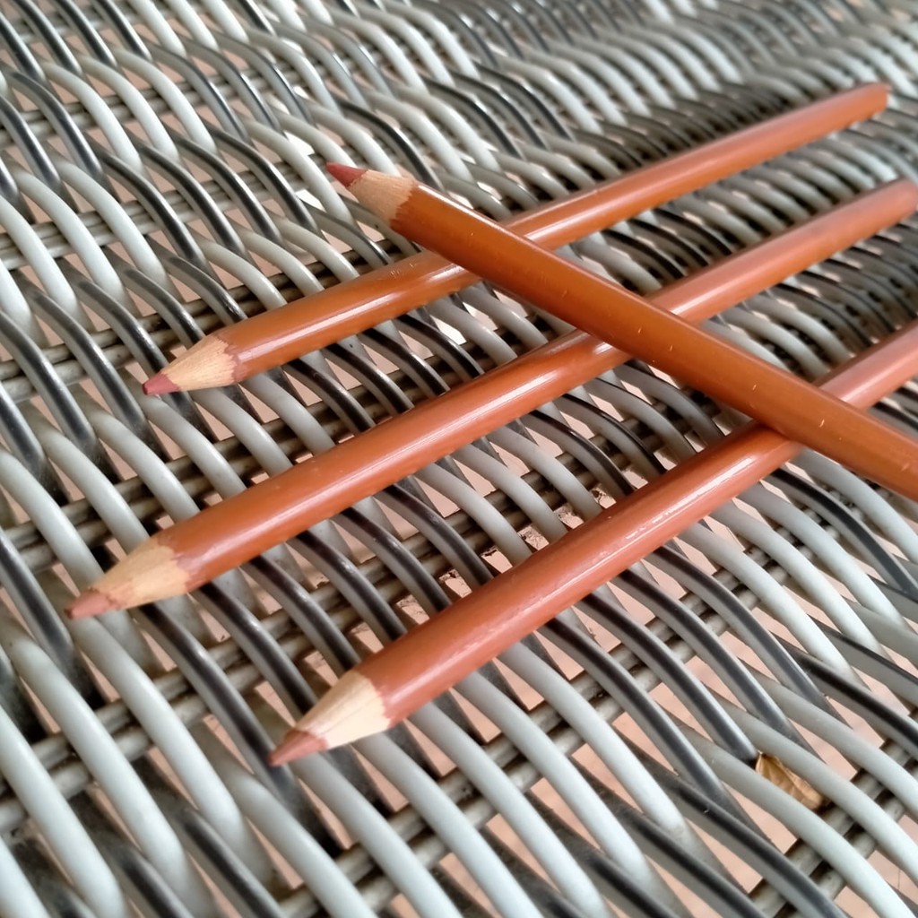 PENSIL WARNA WARNI SATUAN PANJANG Kayu Lengkap Bagus Set Murah Gambar Lukis Color Pencil Terbaik-Coklat Muda