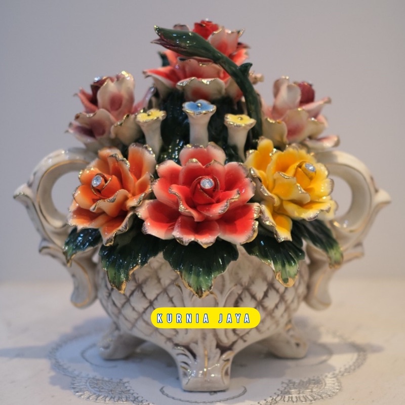 Bunga Keramik Italy Capodimonte / Bunga Keranjang Keramik