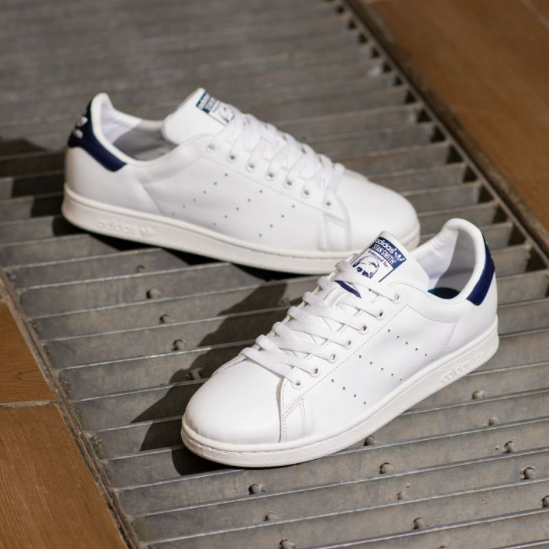 ADIDAS STANSMITH WHITE NAVY ORIGINAL 100% - SEPATU ADIDAS STANSMITH ORIGINAL 100% - SEPATU PRIA