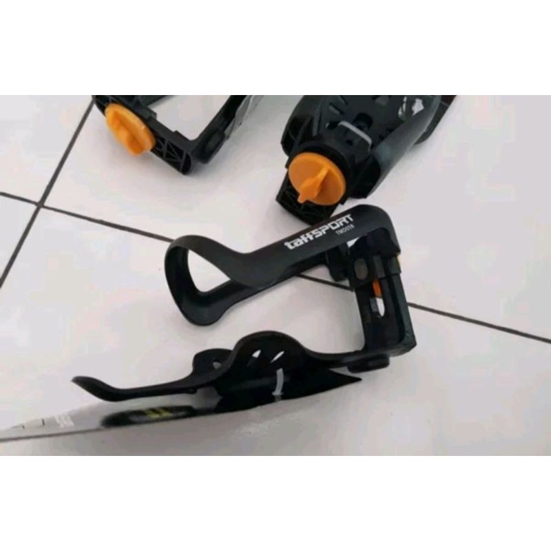 bottle cage Rak tempat botol sepeda adjustable . adjuster . adjust  ajust sepeda lipat mtb roadbike federal folding bike minion