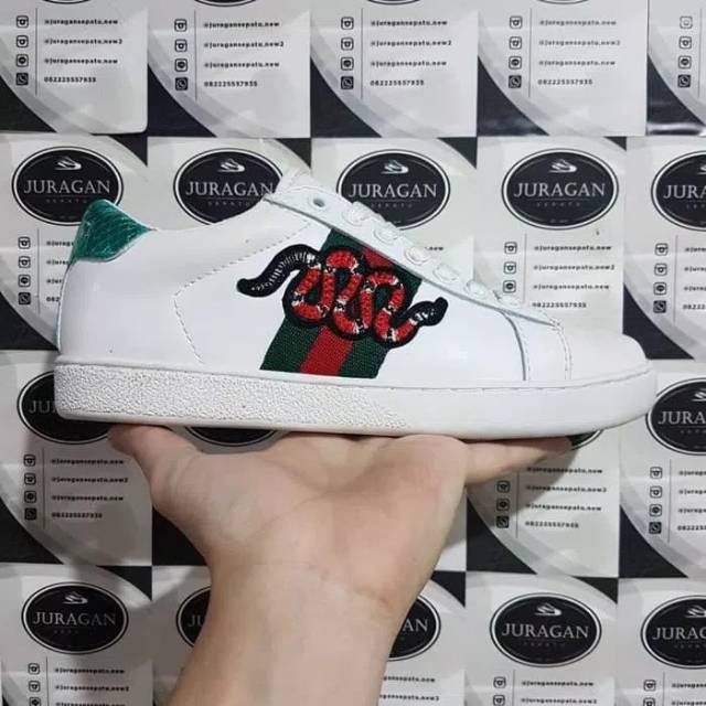 Gucci Ace Embroidered Sneakers &quot;Snake&quot;