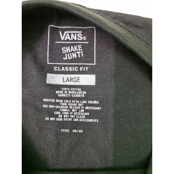 Vans OTW Tshirt vans original vans impor vans shake junt &gt; Van* MoMMA &amp; Shake Junt Tshirt