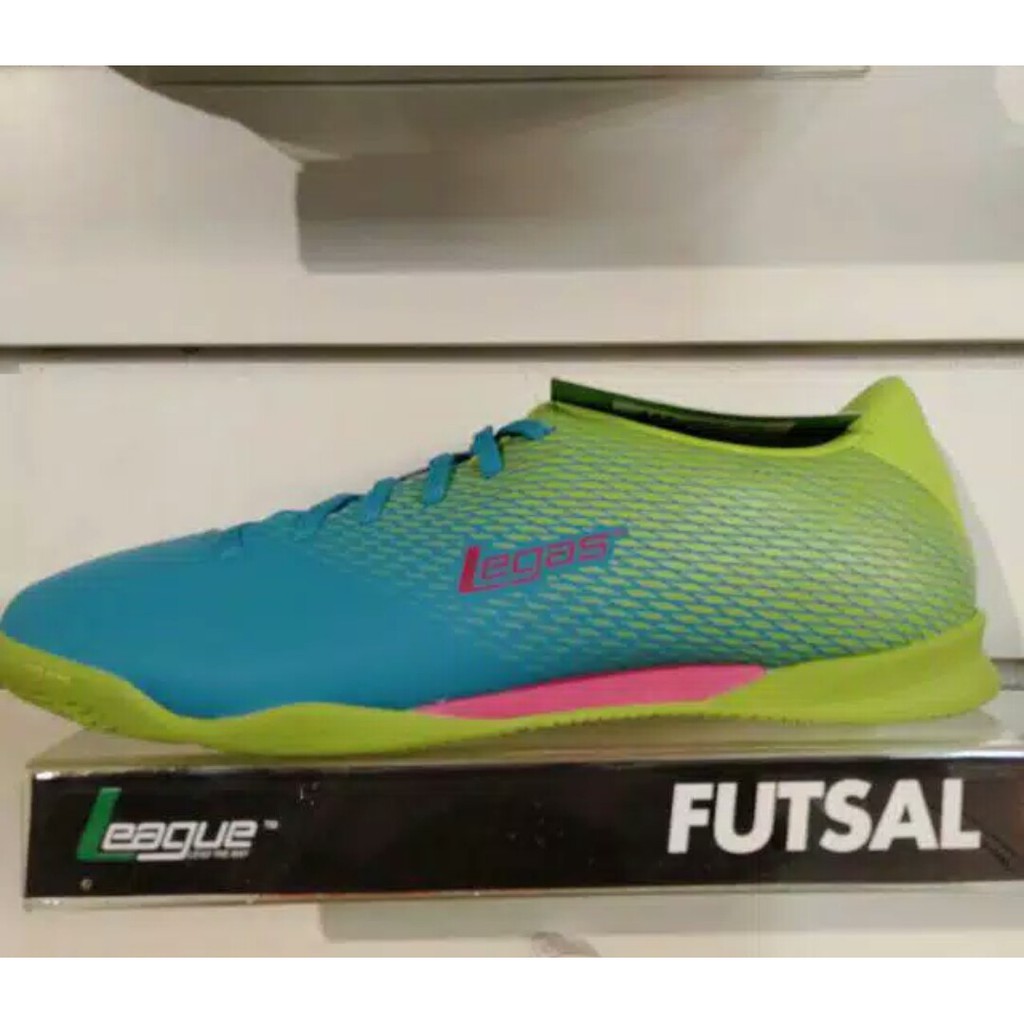Sepatu Futsal Attacanti Legas