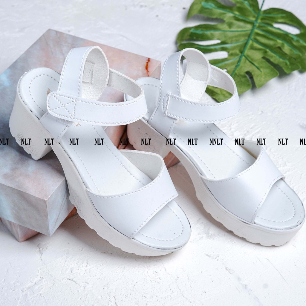 Beli 1 Gratis 1 Wedges Morymony Model SLOP