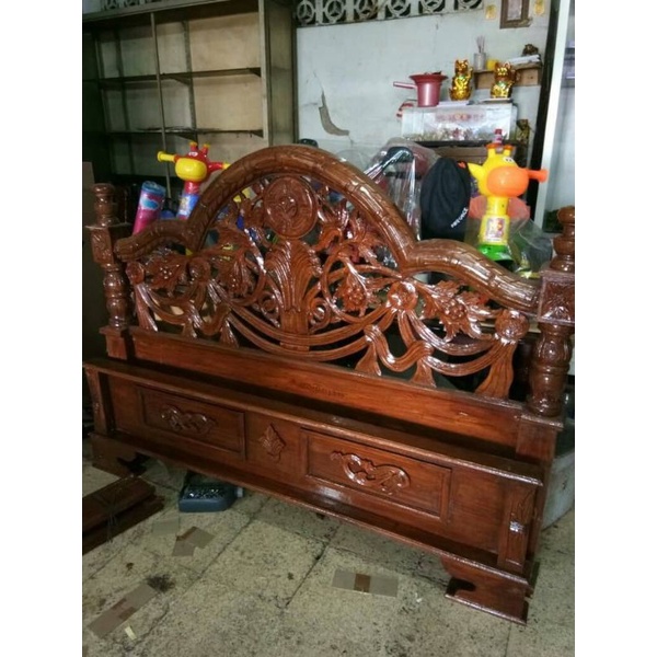 dipan kayu jati tempat tidur tiara 180x200
