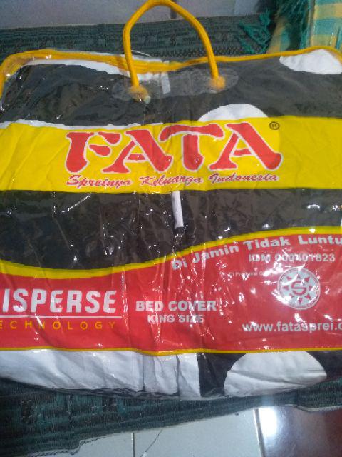 Fata Signature  Bed Cover Set  Motif Red Paris Ukuran (king) 180x200 / (queen) 160x200