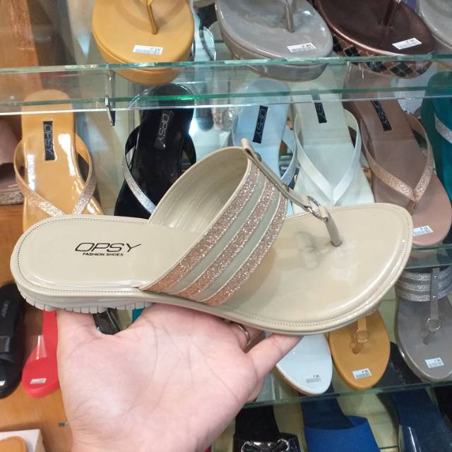 sandal opsy aksen 3gliter/teplek/sandal flat