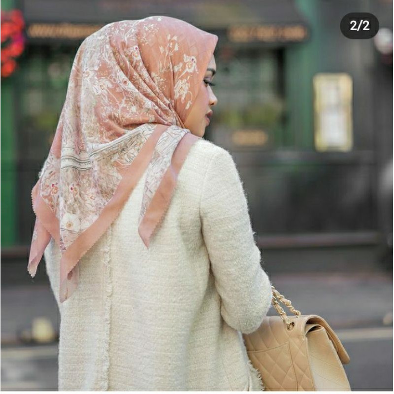 BUTTONSCARVES BRITISH BRICK