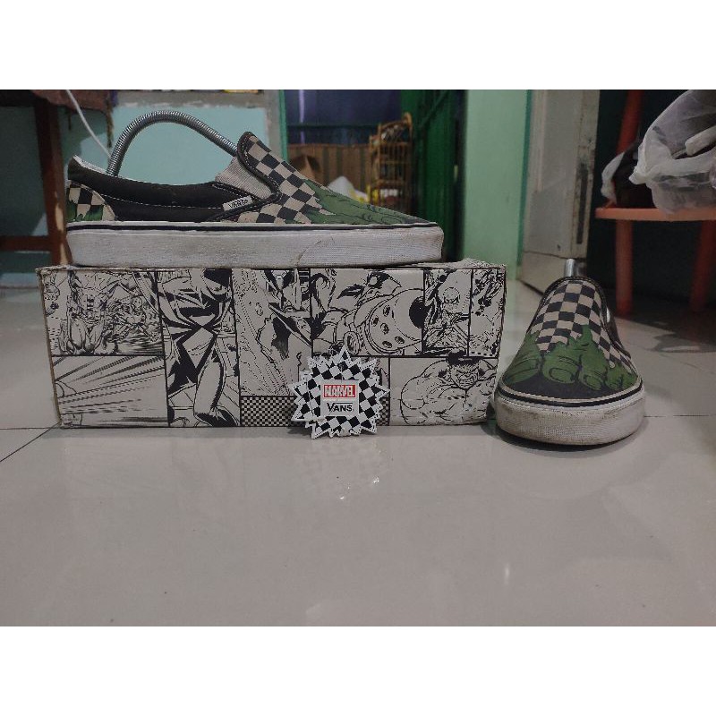 VANS SLIPON X MARVEL HULK