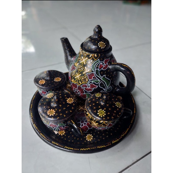 Set Poci dan gelas Keramik