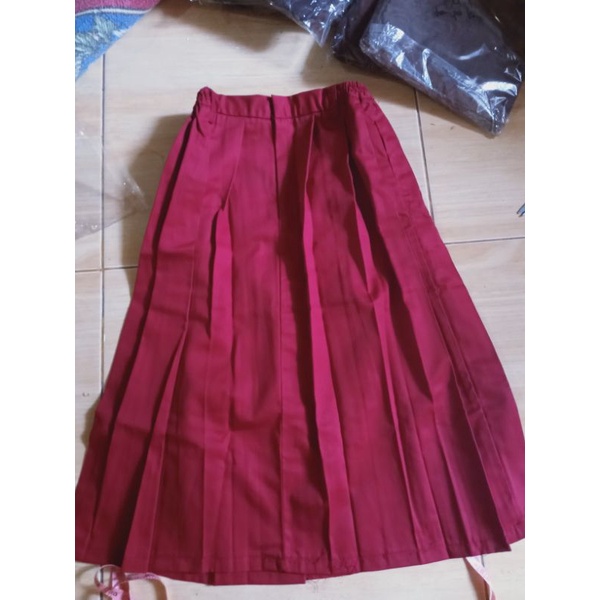 DISKON CUCI GUDANG ROK SEKOLAH SD MERAH RAMPEL PENDEK M260