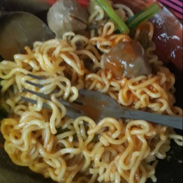 

Mie bakso salman