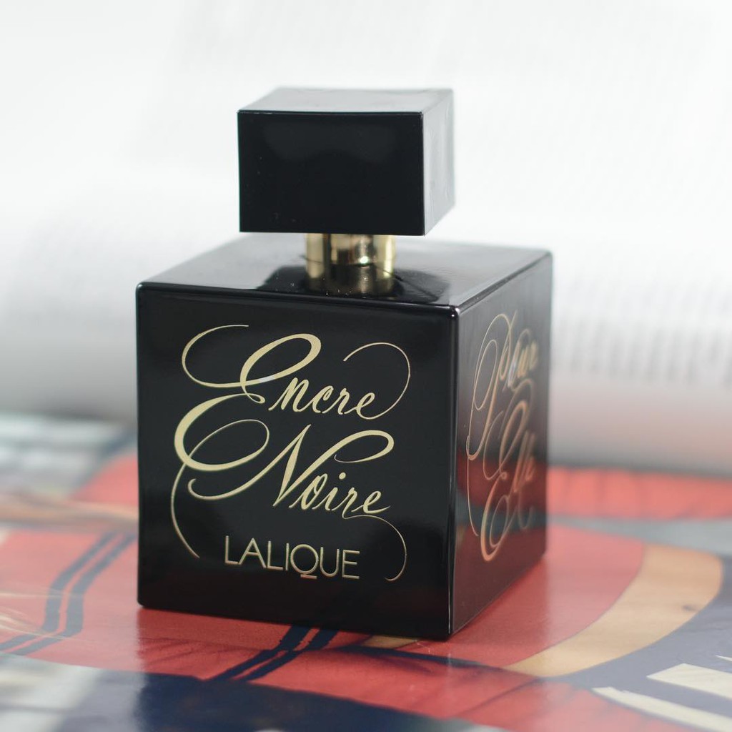 Lalique Encre Noire EDP women