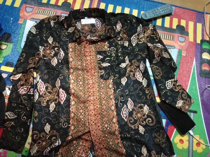 Jlshop Kemeja Batik Mega Mendung Prada Foil Model Klep Intip Lngan Pjg(real Pict)